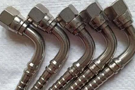 不銹鋼過渡接頭怎么避免結垢?掌握這幾個竅門!