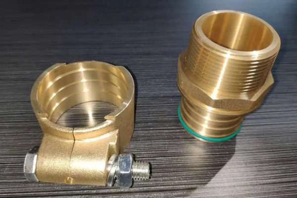 銅制過渡接頭的結(jié)構(gòu)、作用及連接方式 圖1